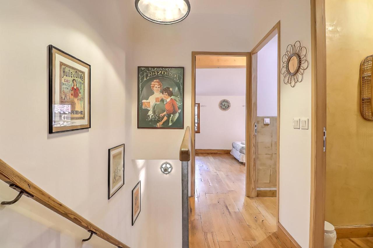 Appartement Garance Nîmes Exteriör bild
